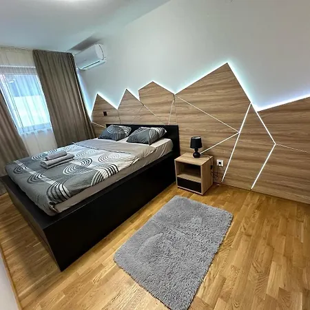 Mar 14 Apartment *