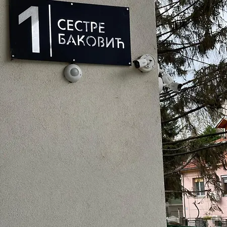 Mar 14 Apartment *
